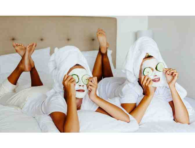 Treat Yo Self!  Pamper Me Basket