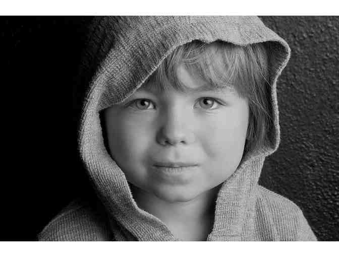 ROCLORD STUDIO - The Unconventional Portrait Photographer