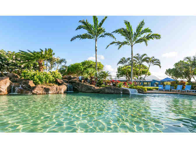 Poipu Beach Athletic Club Fitness Pass, Cap, Tempercraft Bottle and Rock Tape