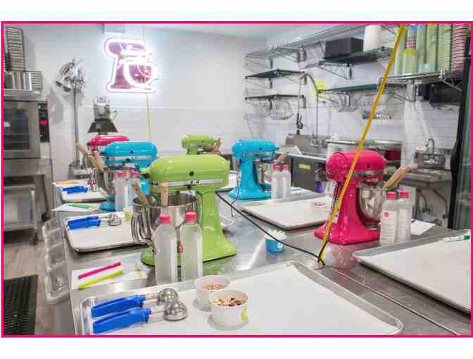 Baking and DO Making Class at DO!