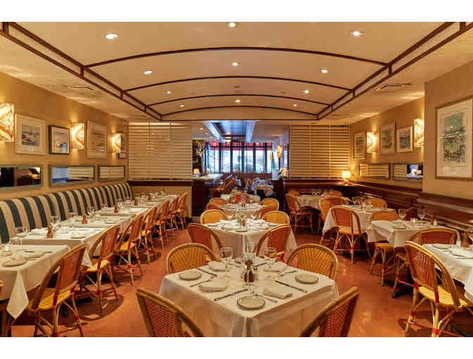 NYC Weekend Getaway: Hotel, Airfare, and Dining