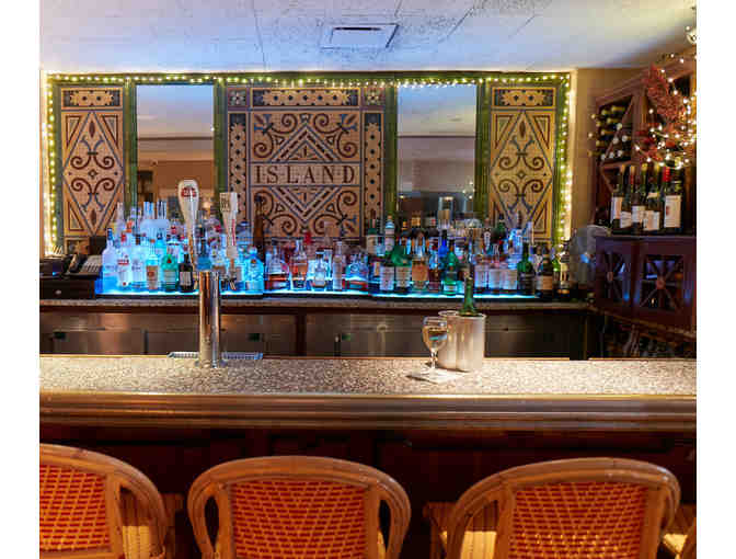 NYC Weekend Getaway: Hotel, Airfare, and Dining