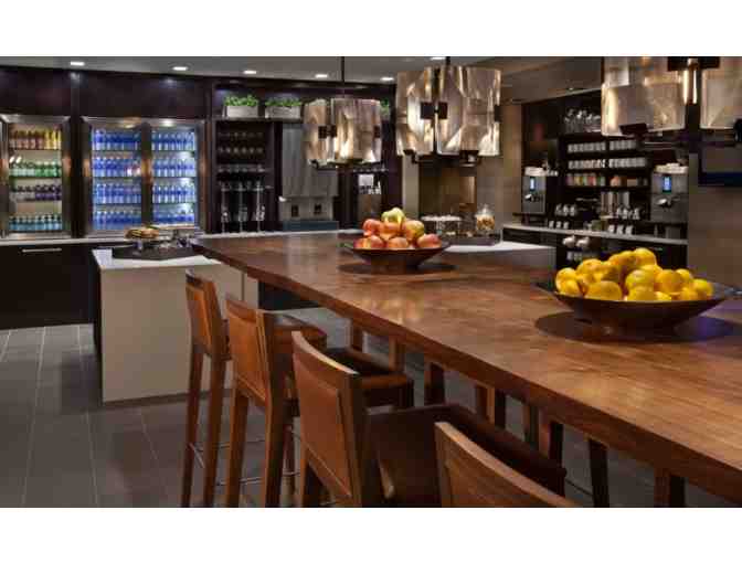 NYC Weekend Getaway: Hotel, Airfare & Market