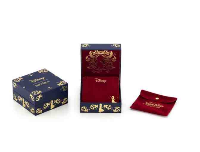 Disney's Snow White & the Seven Dwarfs Fairest Apple Necklace