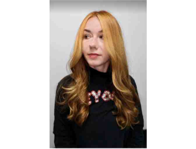 Thomas Taft Salon - Haircut + Conditioning Treatment