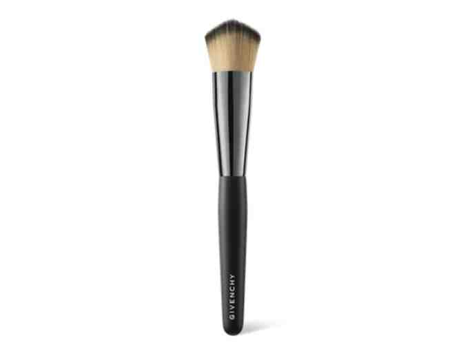 Givenchy - Setting and Finishing Loose Powder & Foundation Brush