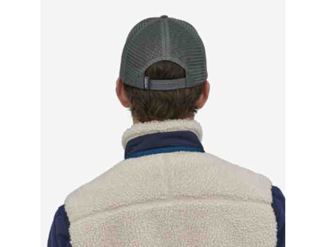 Patagonia - P-6 Logo Trucker Hat
