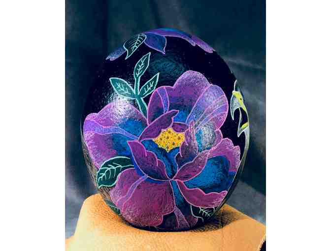 EGGS-TRAVAGANZA - Swainson's Hawk Ostrich Egg