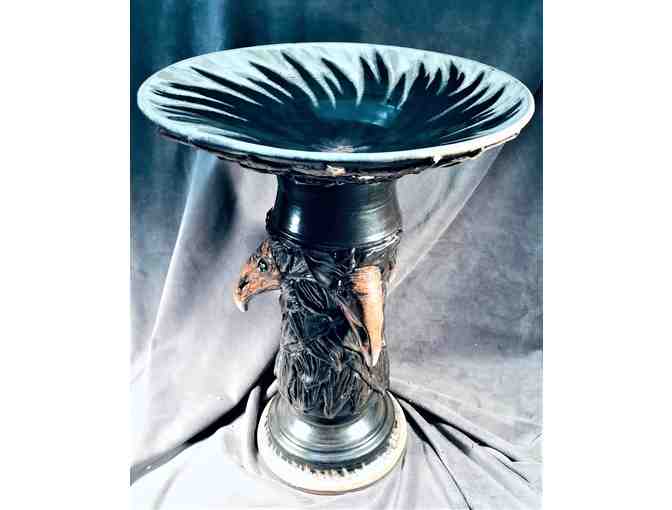 'Cathartes' Turkey Vulture Bird Bath Sculpture