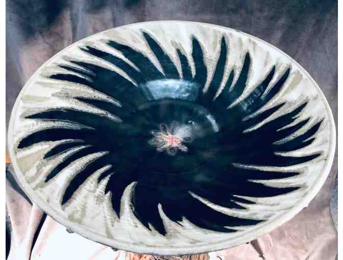 'Cathartes' Turkey Vulture Bird Bath Sculpture