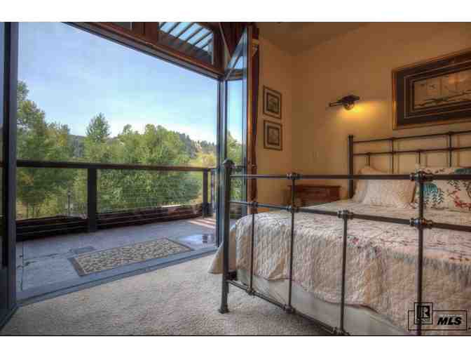 LIVE - Luxury Weekend in Steamboat on Main Street