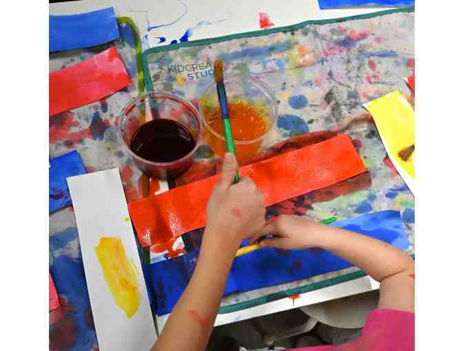 KidCreate Studio Extreme Art Party