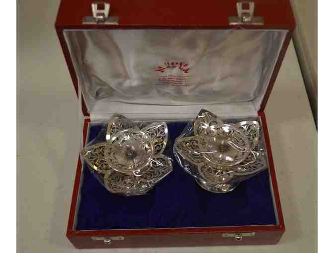 Filigiri Candle Holder in Silver