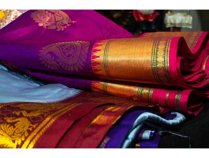 Divya Dhampati Vastram!