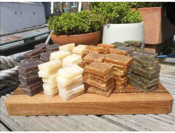 Mama Mzungu Bath Products & Hand Woven Basket