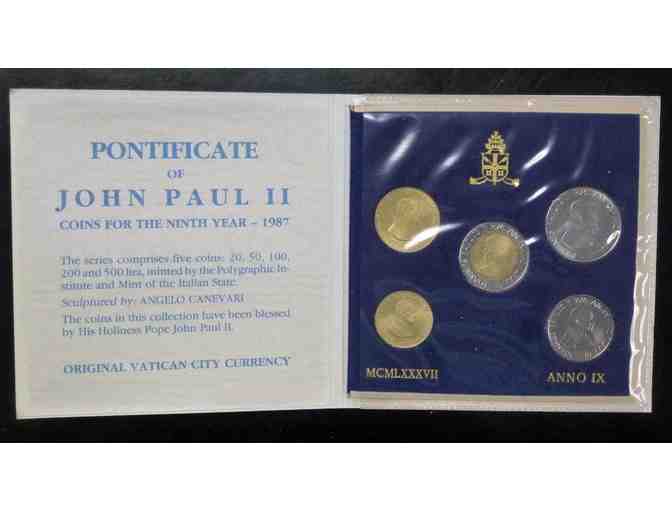 1987 VATICAN City Coins - Pope John Paul II MINT set in Folder