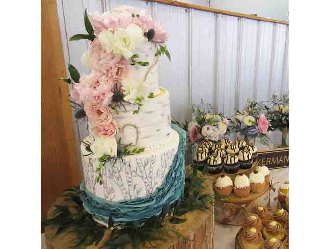 Autumn Nomad Cakes & Cafe - $20 Gift Certificate