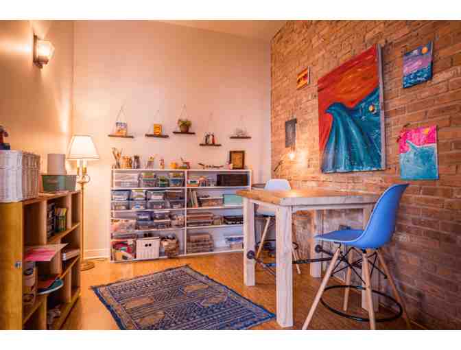 Dandelion Therapeutic Art Center - Session of Messy Morning Moms Therapeutic Art Group