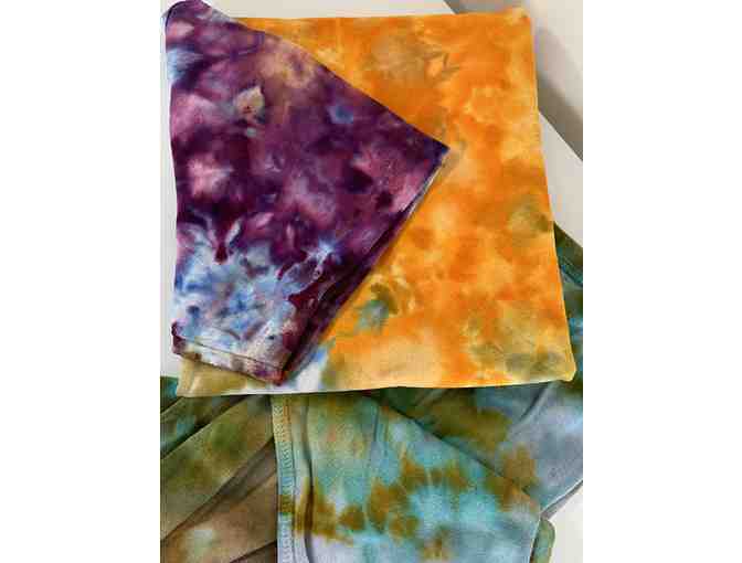 Tie Dye Bonanza! Wearables for Your Family + Sweet Treats Too