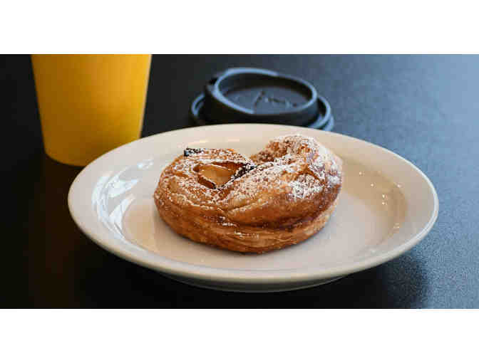 GETAWAY PACKAGE: Inn at Benicia Bay One-Night Stay + $50 at Amore Bistrot + Bubbles!