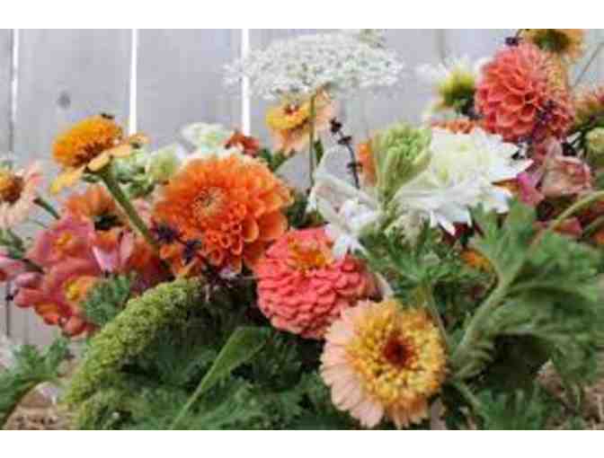 One Large Garden Style Centerpiece - by JoLee Blooms & Design