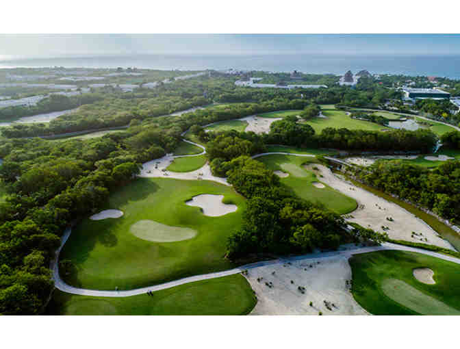 7 Night Stay at a Luxury Mexico Resort for 2 -You choose the location