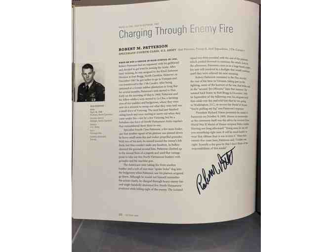 Medal of Honor Portraits of Valor Beyond the Call of Duty Book