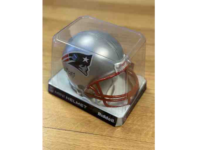 Ridell mini helmet autographed by Brandon 'JoJo' LaFell