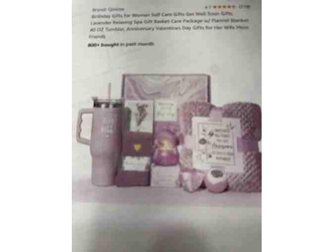 A Women's Relaxing Spa Lavender Gift Basket