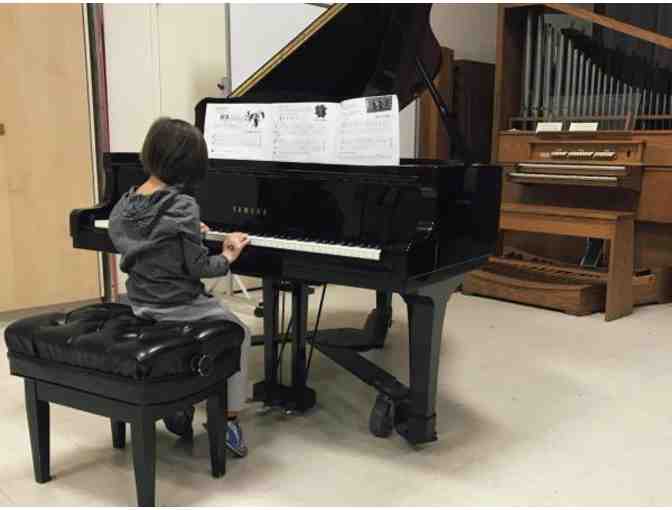 Natalie Huang Piano Studio - TWO 30 Minute Private Piano Lessons