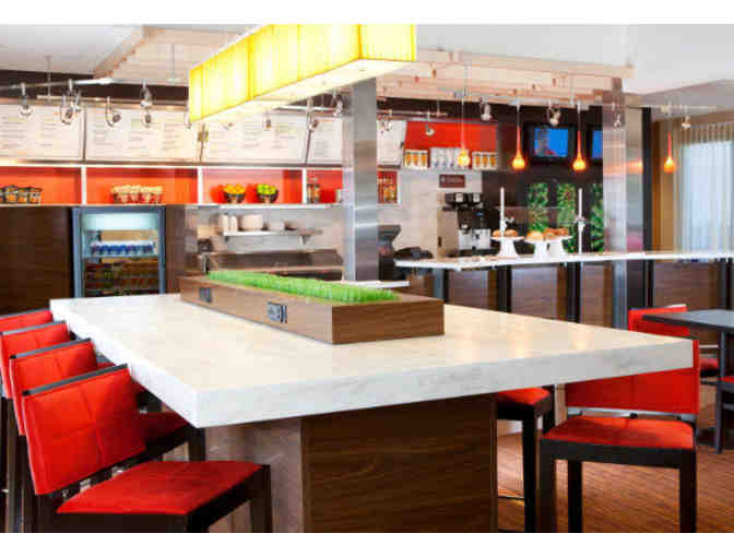 Courtyard Las Vegas Convention Center 2 Night Stay