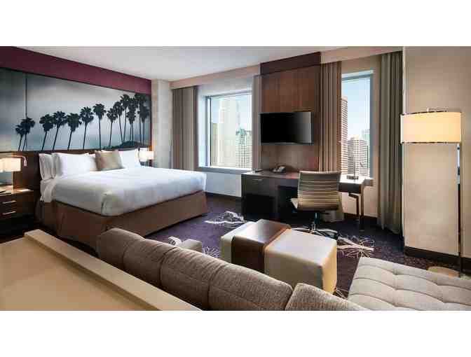 Los Angeles L.A. LIVE - 2 Night Stay with Breakfast