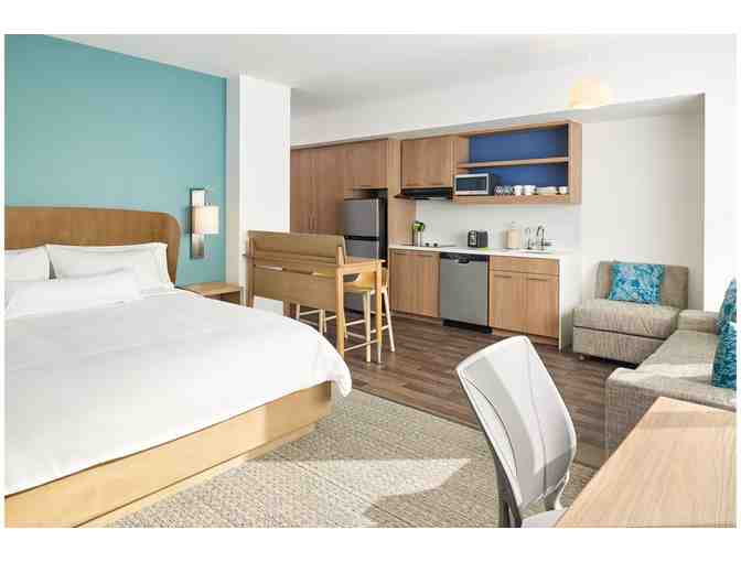 Element San Jose Milpitas - 2 Night Stay with Breakfast and Parking!