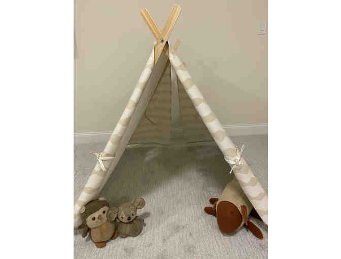 Child's Indoor Play Tent