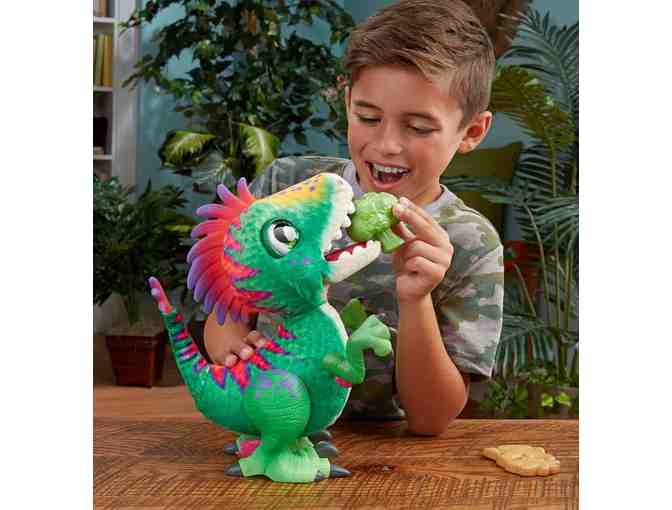 Hasbro - furReal Munchin Rex T-Rex Toy (ages 4+)