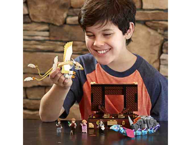 Lego: Fantastic Beasts - Newt's Case of Magical Creatures #75952 - 694 pieces (ages 8-14)