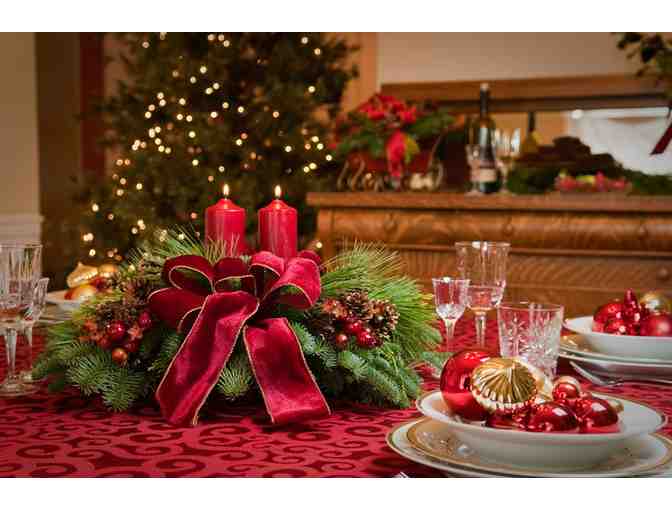 Home for the Holidays Centerpiece