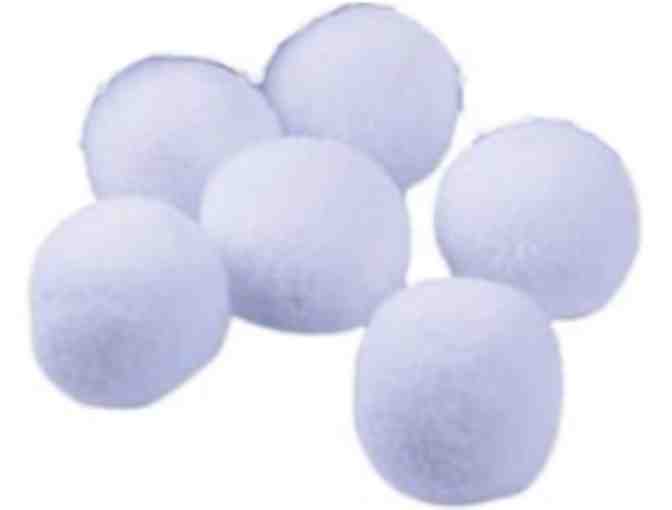 Snowtime Anytime Mondo Snowballs (ages 3+)