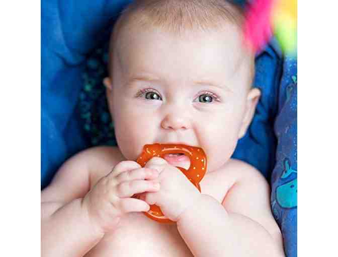 Fred - Chill Baby Twisted Teether (ages 3+ months)