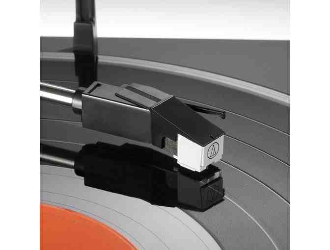 Audio-Technica AT-LP60 Fully Automatic Belt-Drive Stereo Turntable - Silver