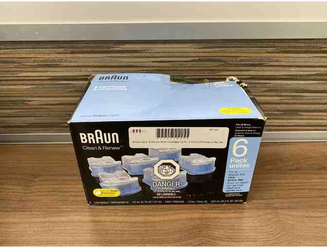Braun Series 9 Razor with Cleaning Cartridge Kit