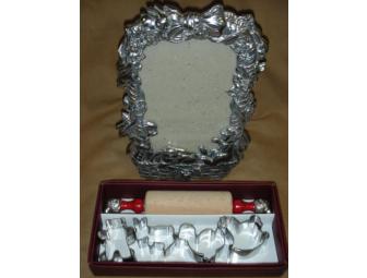 Arthur Court Animal Cookie Cutter Set & Bunny Basket Picture Frame