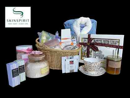 This Spa Basket Has It All - It's the Bee's Knees | Level 3