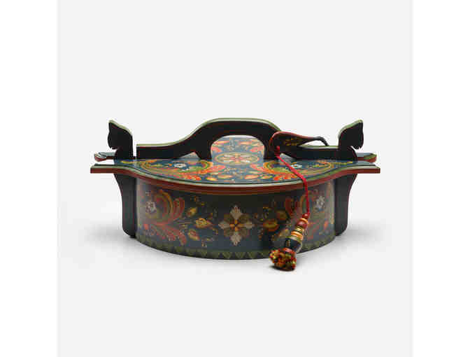 Adger Rosemaled Tine by Nancy Odalen