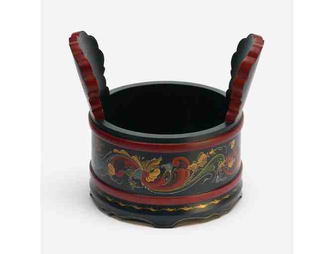 Rosemaled Ambar by Jeaneen Staples