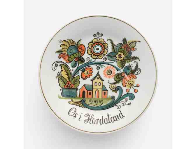 Set of 6 Porsgrund Porcelain China Cups, saucers and Dessert Plates