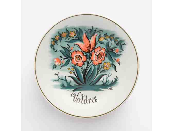 Set of 6 Porsgrund Porcelain China Cups, saucers and Dessert Plates