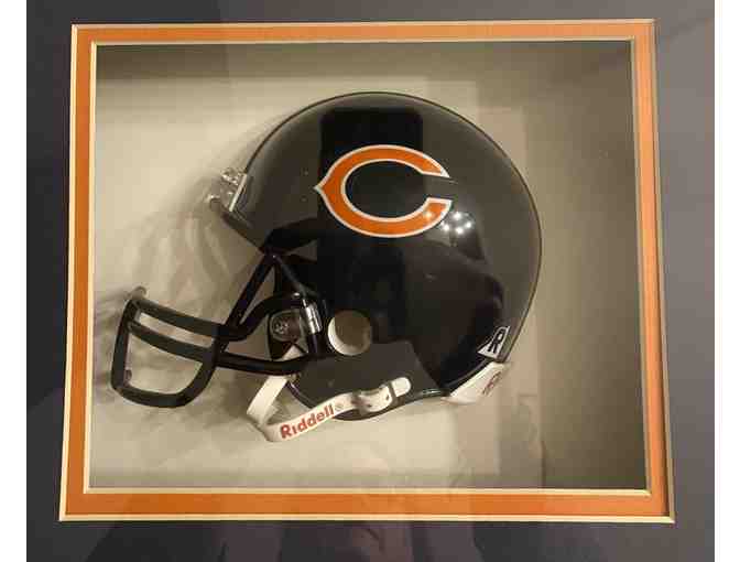 AUTHENTICATED WALTER PAYTON AUTOGRAPHED SHADOW BOX