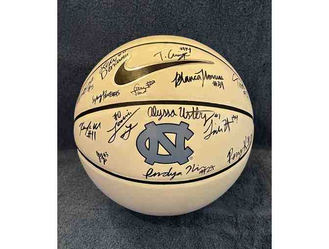 UNC WOMEN'S BASKETBALL EXPERIENCE - 4 GAME TICKETS, SIGNED BALL, TOUR OF FACILITIES - Photo 1