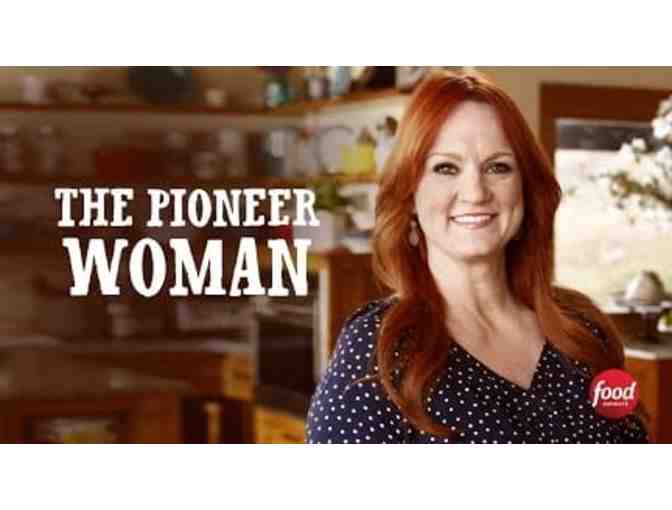 The Pioneer Woman Mercantile - Gift Basket